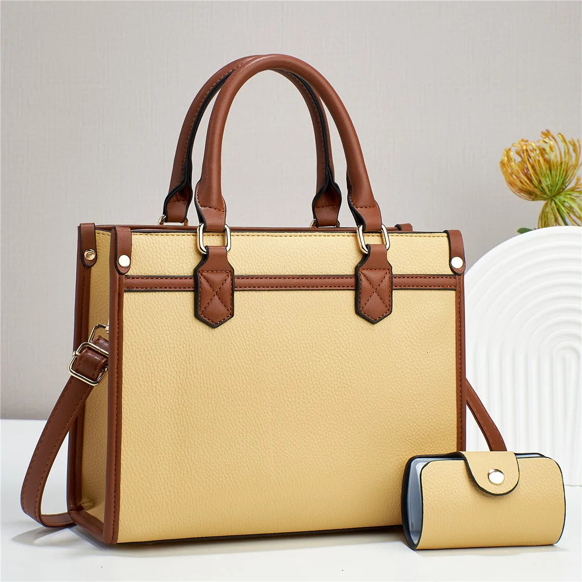 Trendy Women's Shoulder Handbag – Aurora