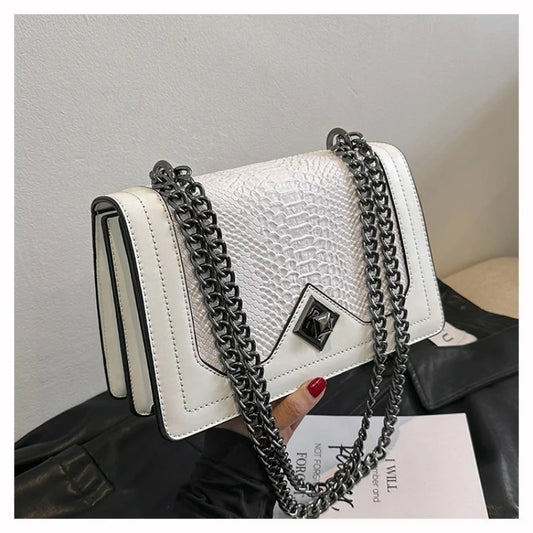 Retro European Small Square Bag – The Fiorella