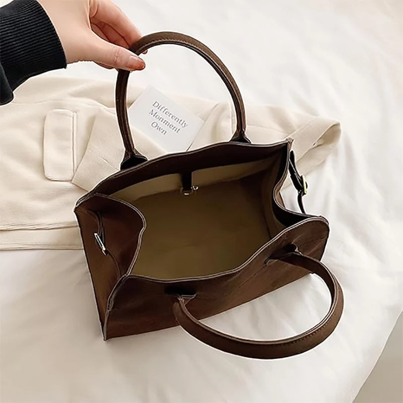 Velvet Oxford Tote - Éloïse