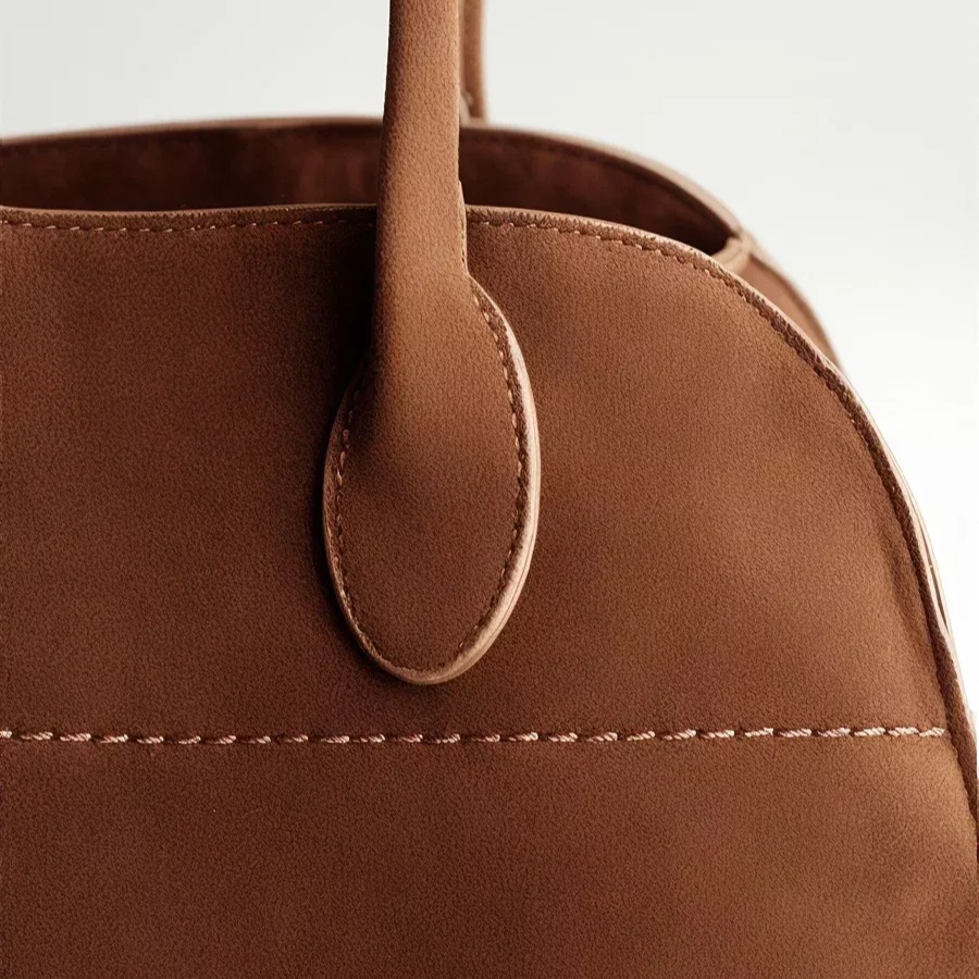 Velvet Oxford Tote - Éloïse