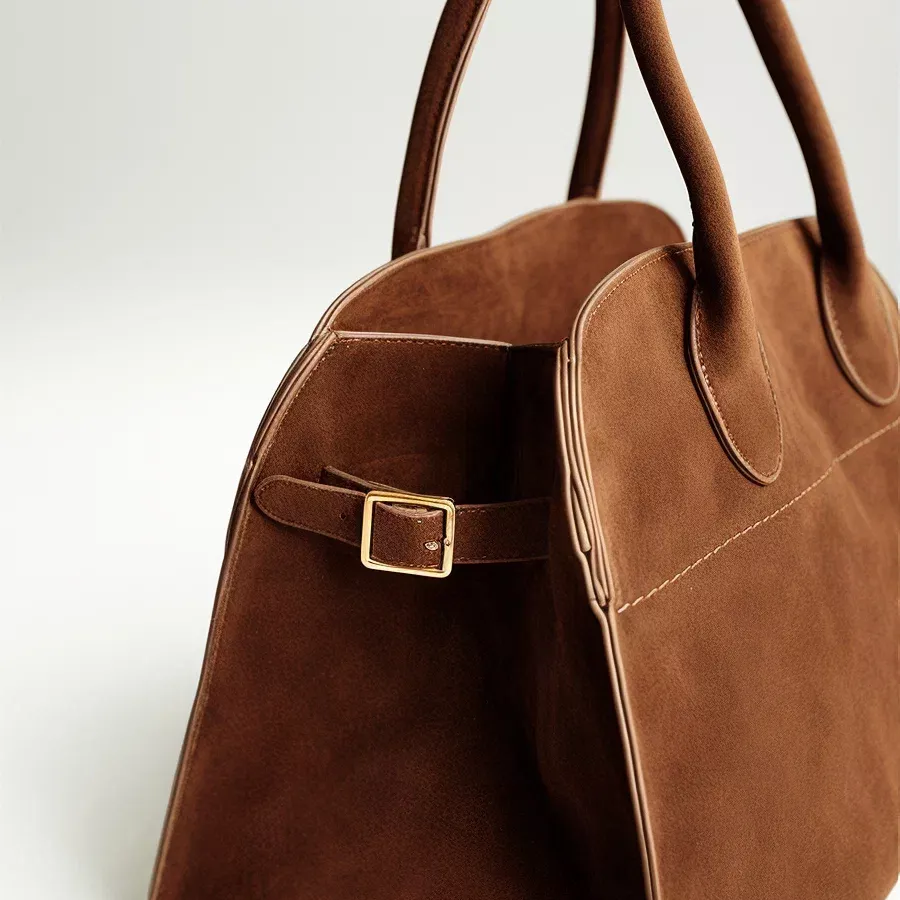 Velvet Oxford Tote - Éloïse