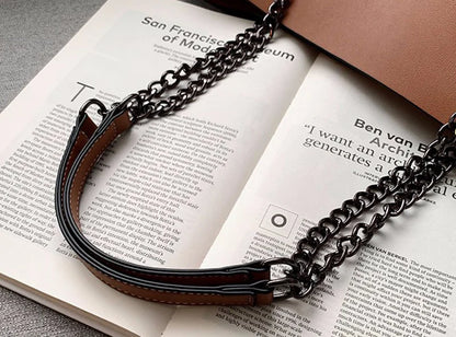 Casual Chain Shoulder Handbag – The Colette