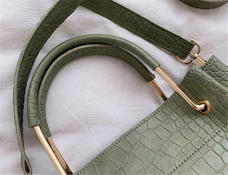 Glam Alligator Leather Shoulder Bag – The Sophia