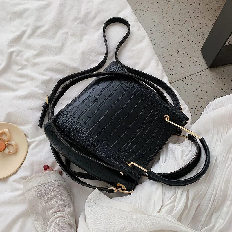 Glam Alligator Leather Shoulder Bag – The Sophia