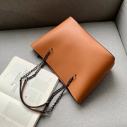 Casual Chain Shoulder Handbag – The Colette