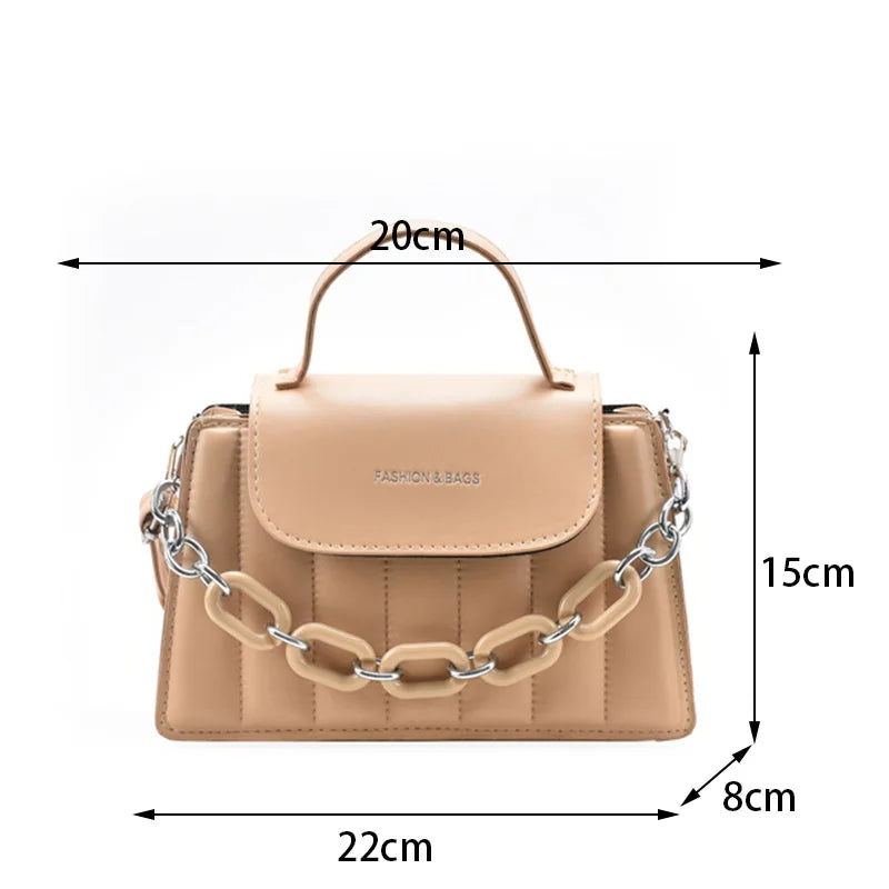 Elegant Crossbody Chain Bag – Isabela