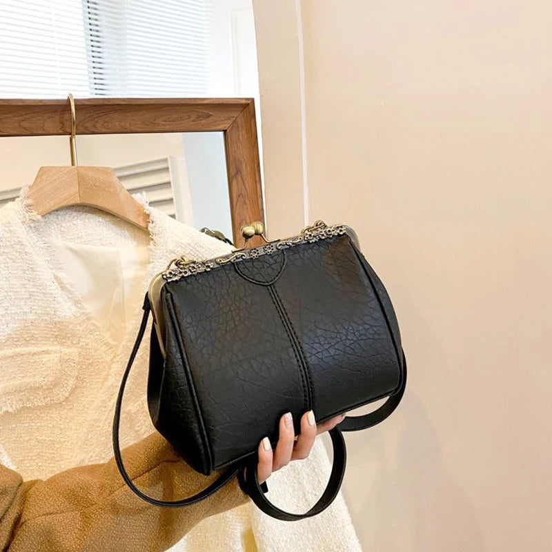Noir Luxe Retro Crossbody – The Gabrielle