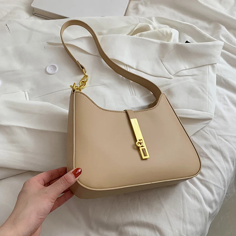 Minimalist Luxury Shoulder Bag – The Isla