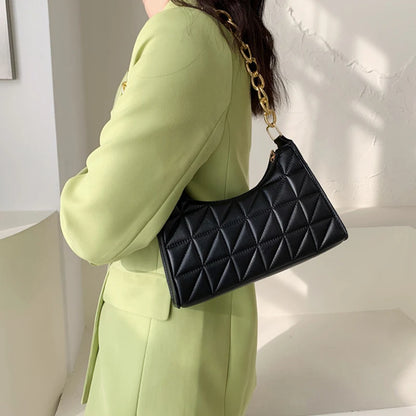 Trendy Chain Underarm Bag – The Victoria